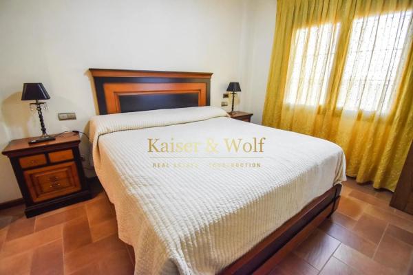 Casa independiente en calle Miguel Hernández