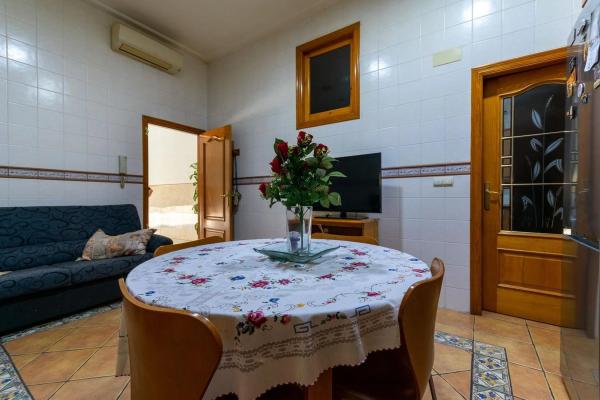 Casa independiente en calle José García Serna