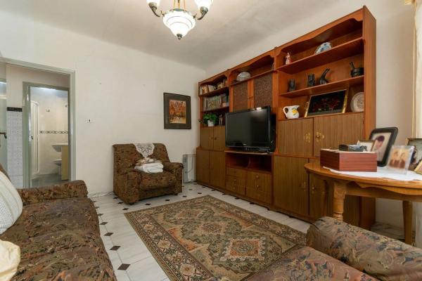 Casa independiente en calle José García Serna