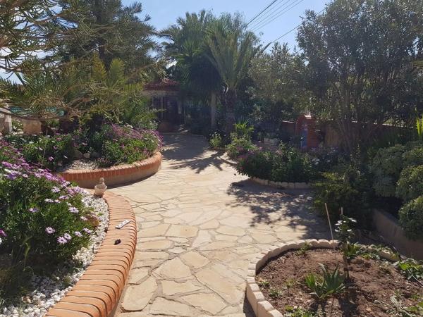 Casa independiente en calle Alcalde Antonio Martínez