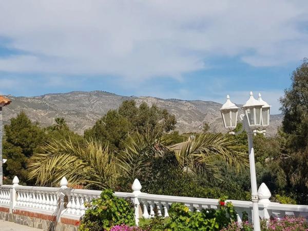 Casa independiente en calle Alcalde Antonio Martínez
