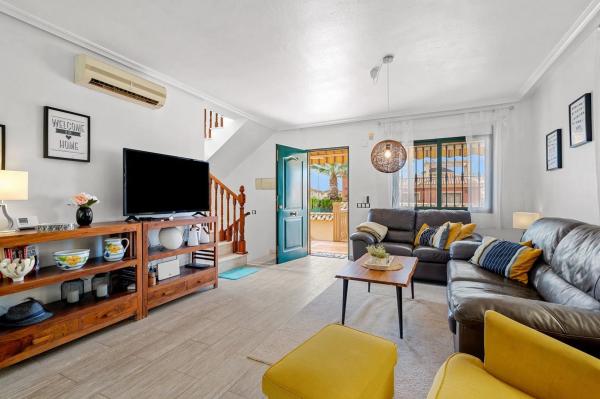 Casa independiente en calle Bulgaria