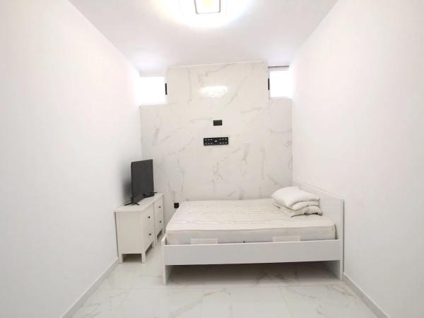 Casa independiente en calle Francia