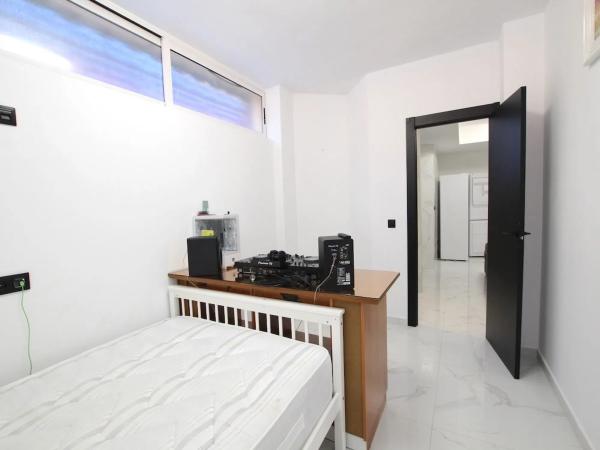 Casa independiente en calle Francia