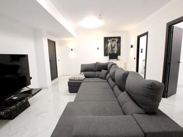 Casa independiente en calle Francia