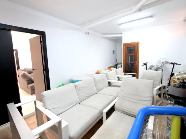 Casa independiente en calle Francia