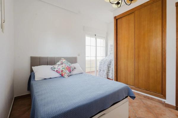 Casa independiente en calle Bélgica