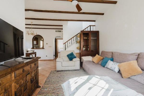 Casa independiente en calle Bélgica