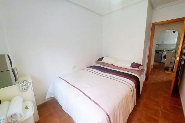 Casa independiente en calle Lituania