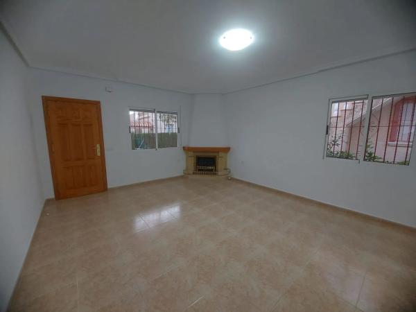 Casa independiente en calle Manuel de Falla