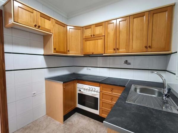 Casa independiente en calle Salvador Dalí