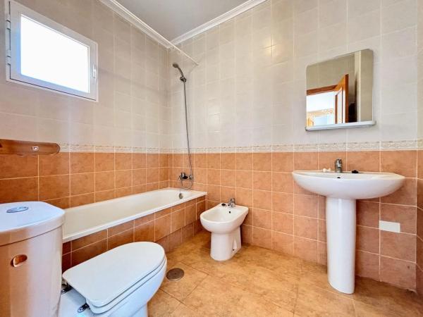 Casa independiente en avenida de la Estación