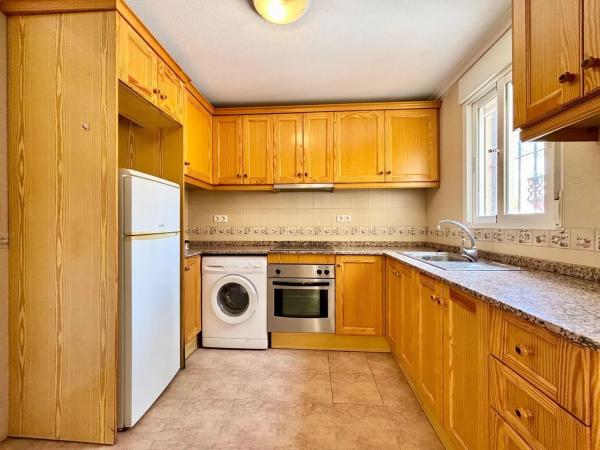 Casa independiente en avenida de la Estación