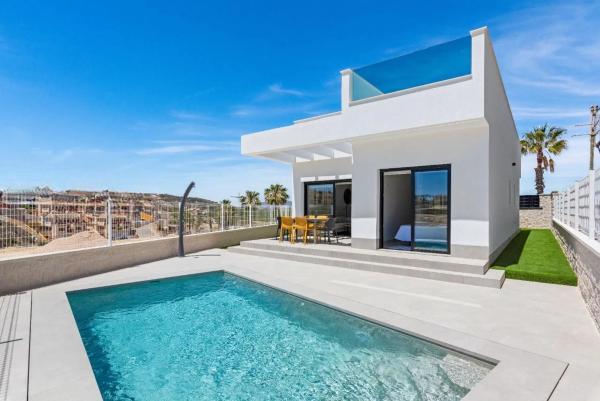 Casa independiente en avenida Antonio Pedrera Soler