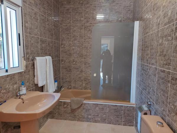 Casa independiente en calle Camilo José Cela