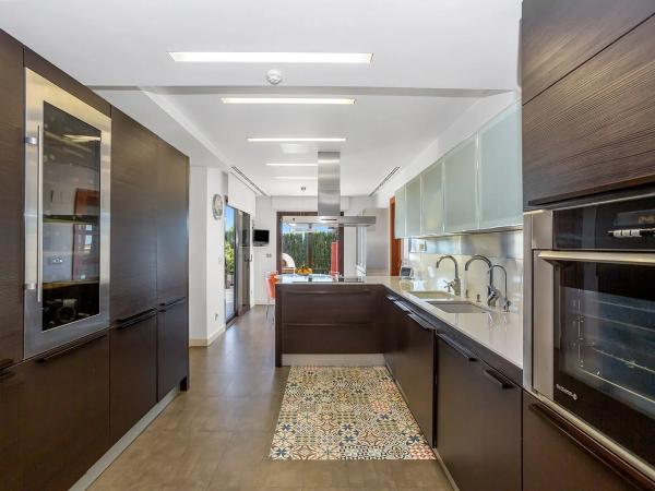 Casa independiente en calle Daya Vieja