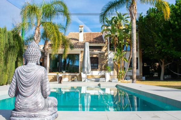 Casa independiente en calle Benferri, 73