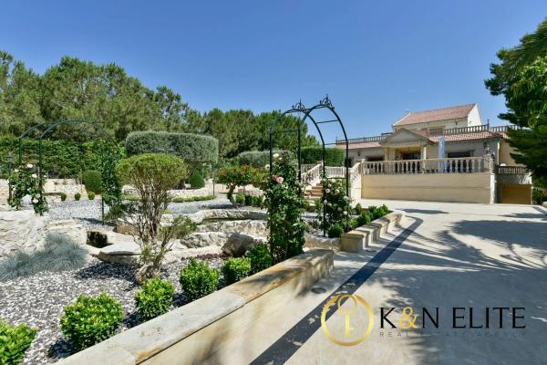 Casa independiente en calle Campo