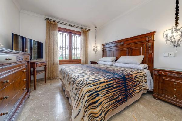 Caserón en Almoradí