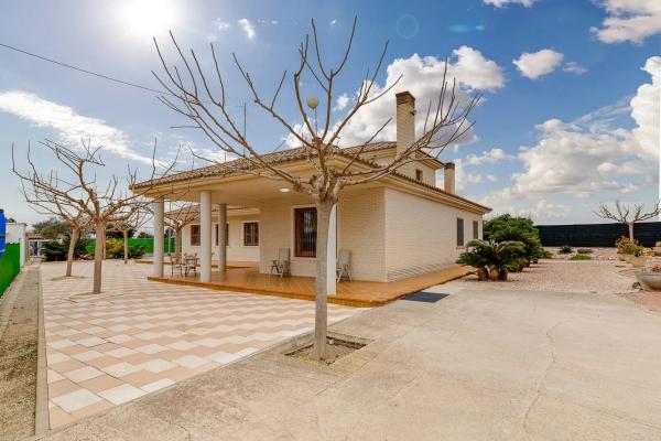 Caserón en Almoradí