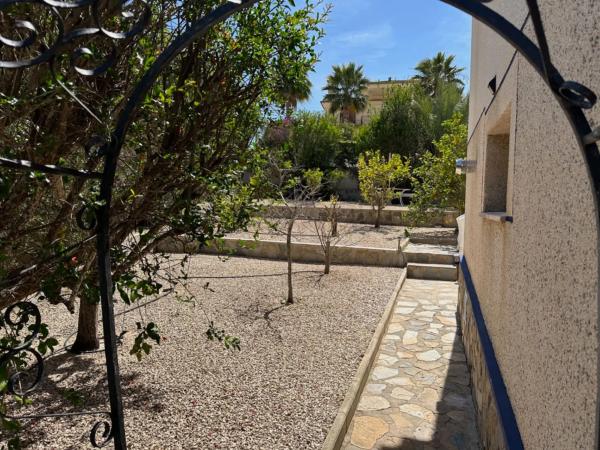 Casa independiente en calle Sol