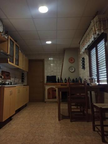 Casa independiente en avenida de Orihuela, 32