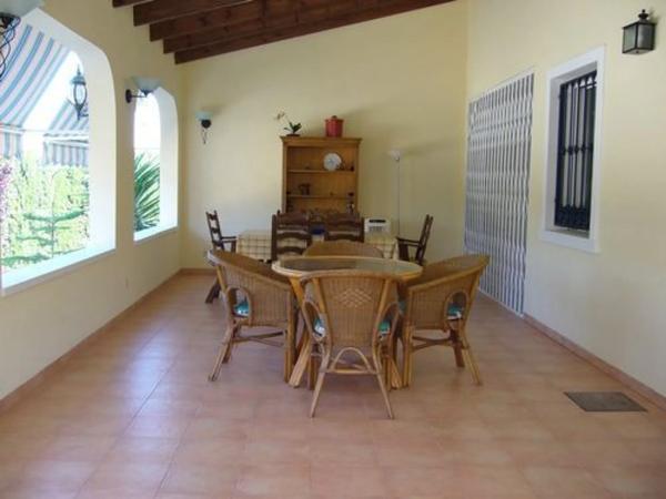 Casa independiente en camino de Catral