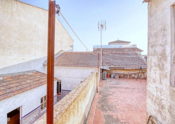 Casa independiente en calle Francisco Ruiz, 35