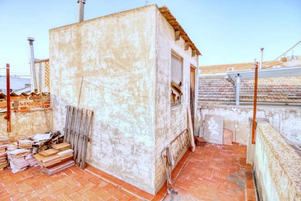 Casa independiente en calle Francisco Ruiz, 35