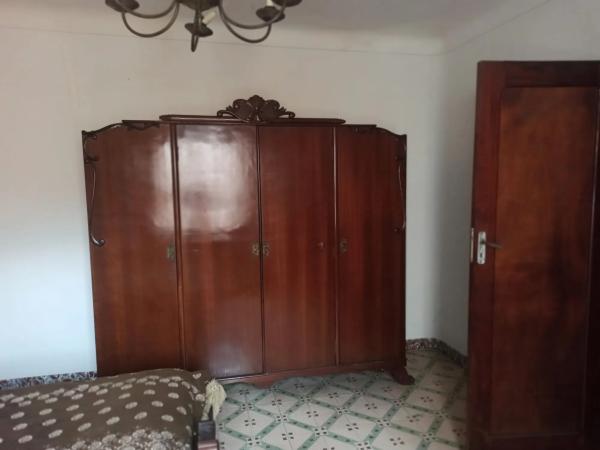 Casa independiente en calle Francisco Ruiz