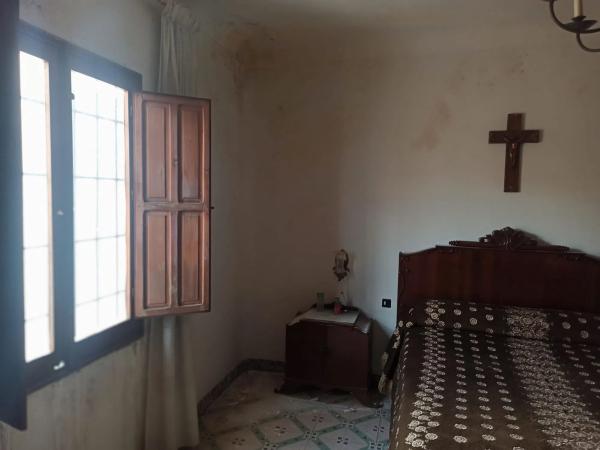 Casa independiente en calle Francisco Ruiz