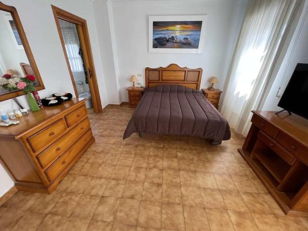 Casa independiente en calle Número 8