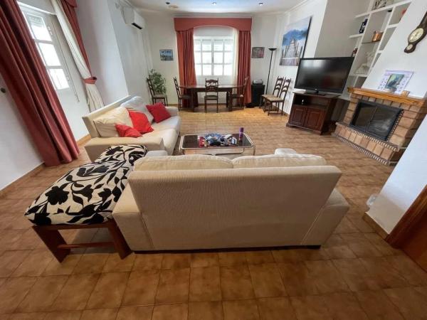 Casa independiente en calle Número 8