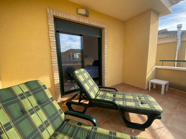 Casa independiente en calle Miguel de Cervantes