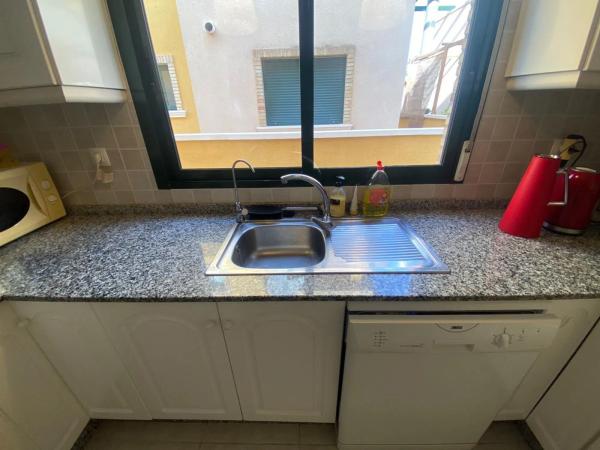 Casa independiente en calle Miguel de Cervantes