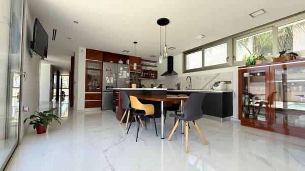 Casa independiente en calle Vicente Blasco Ibáñez