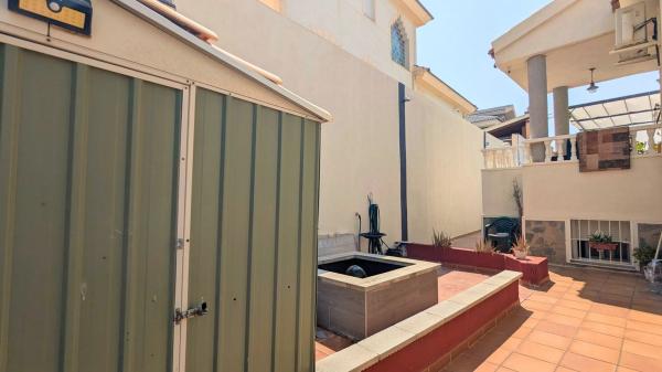 Casa independiente en calle Pablo Picasso