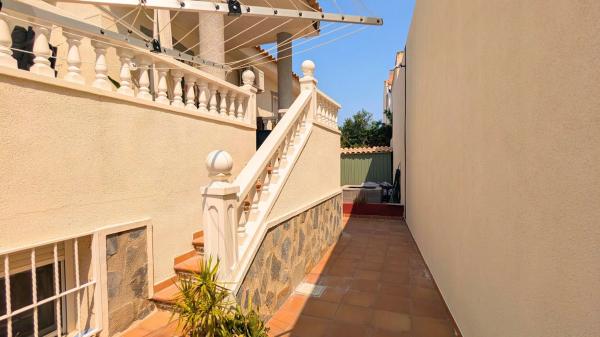 Casa independiente en calle Pablo Picasso