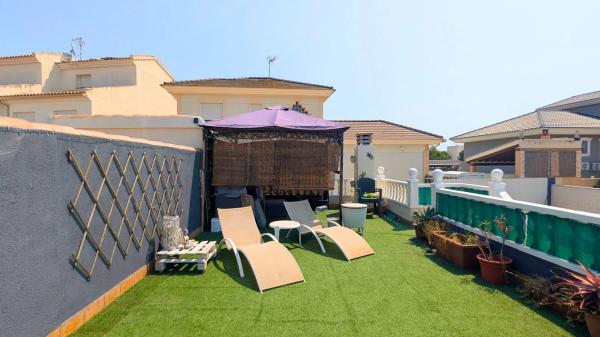 Casa independiente en calle Pablo Picasso