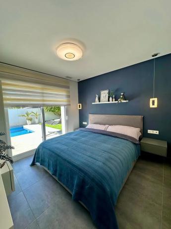 Casa independiente en C. Jacinto Benavente s/n