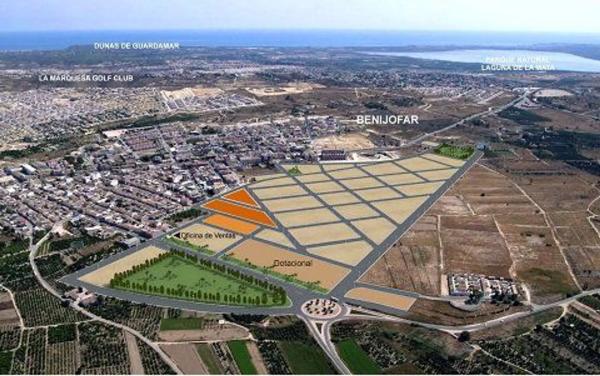 Casa independiente en C. Jacinto Benavente s/n