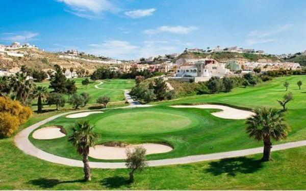 Casa independiente en C. Jacinto Benavente s/n