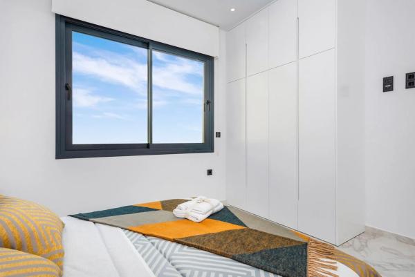 Casa independiente en calle Antonio Orts