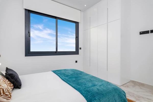 Casa independiente en calle Antonio Orts