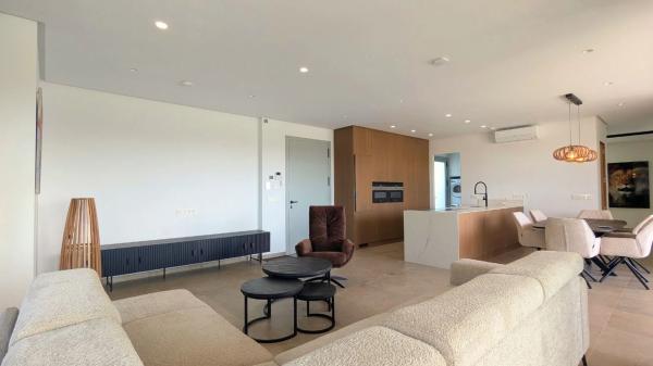 Casa independiente en calle Torrevieja