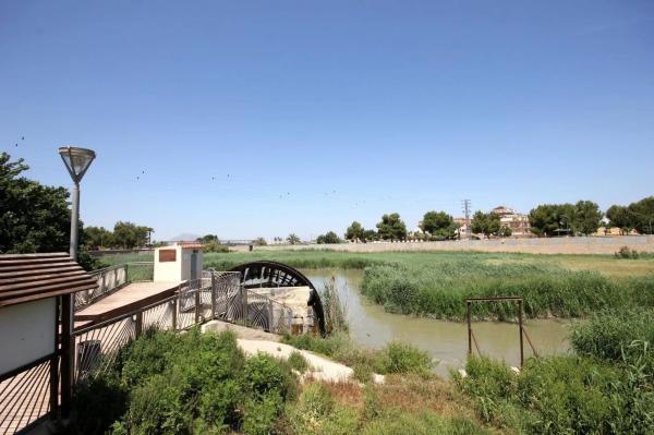 Casa independiente en calle Alfonso XIII