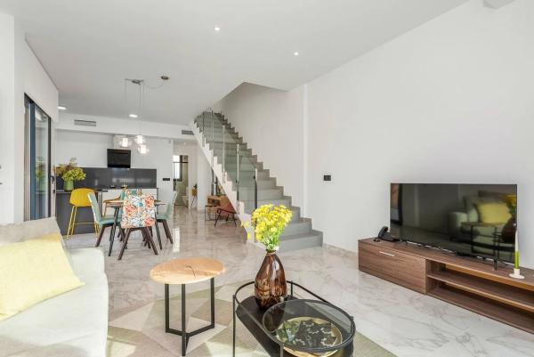 Casa independiente en calle Antonio Orts