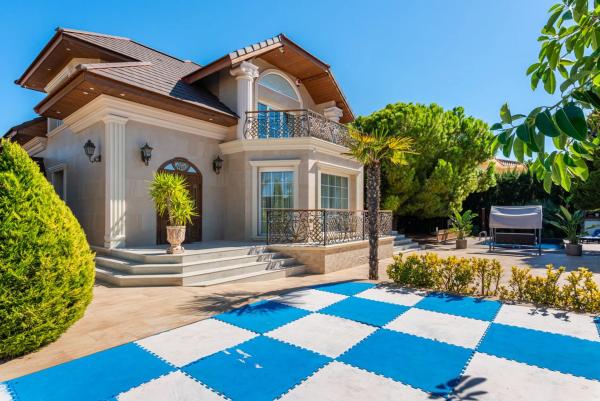 Casa independiente en calle Córdoba, 2