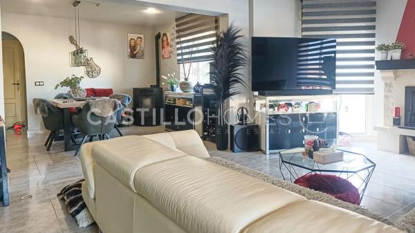 Casa independiente en calle Veleta, 6