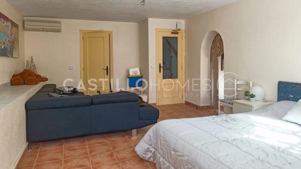 Casa independiente en calle Veleta, 6